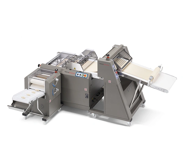 [CROYMAT 3000-6000 croissant sodró gép 3-7 sor kapacitással professzionális sütőipari használatra|CROYMAT 3000-6000 croissant sodró gép 2,0 kW vagy 2,5 kW műszaki adattal pékségi és cukrászati műhelybe|CROYMAT 3000-6000 croissant sodró gép automata croissant vágó- és sodrógép kivitelben, helyi termékfotón]